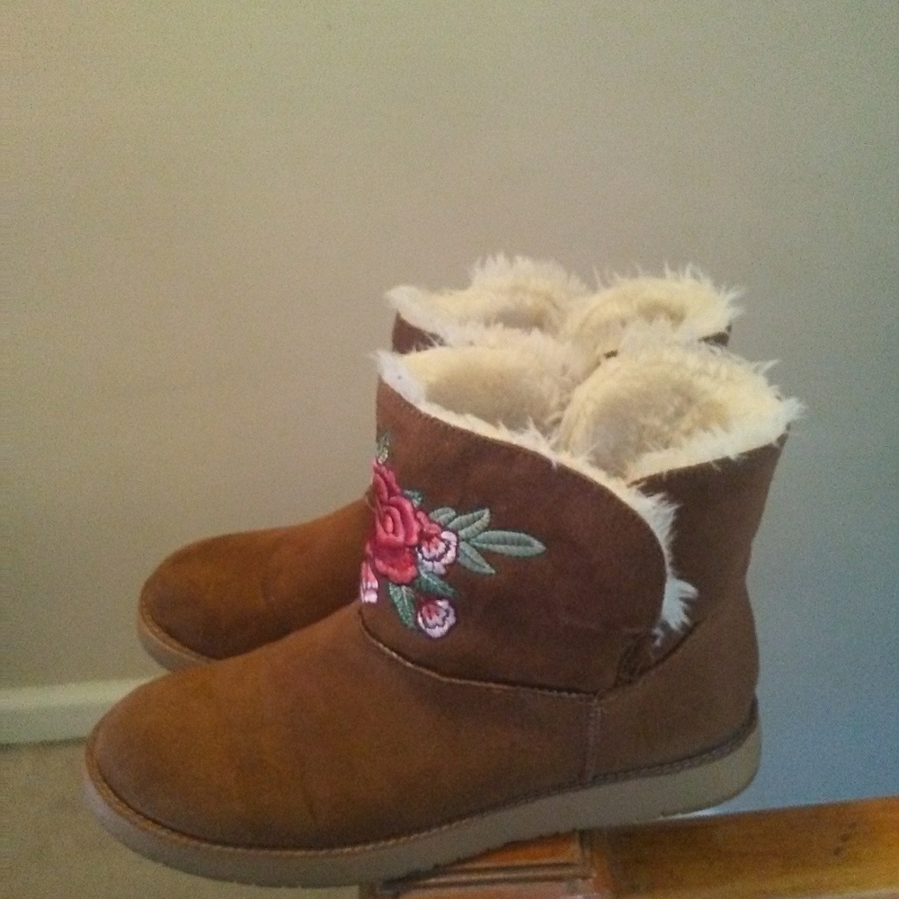 Woman's boots - Picture 2 of 2